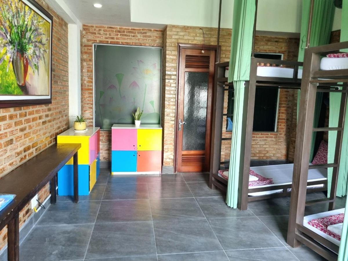 Calm House 2 Hostel Hoi An Exterior foto